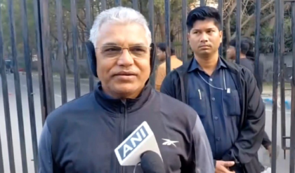 “বাবরের নামে মসজিদ মানব না”: দিলীপ ঘোষের কড়া হুঁশিয়ারি, হুমায়ুন কবীরকে ‘পিছিয়ে পড়া মুসলিমদের জন্য দল গড়ার’ চ্যালেঞ্জ