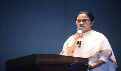 “১০০ দিনের কাজে নেই মহাত্মা গান্ধীর নাম!” ‘আমি লজ্জিত’ বললেন মুখ্যমন্ত্রী মমতা