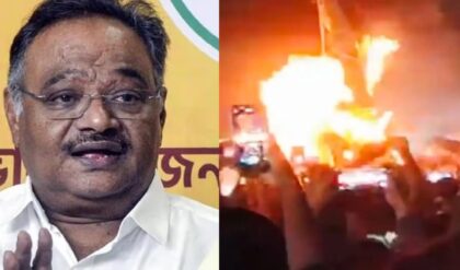 “বিনা যুদ্ধে ভারত দখলের চক্রান্ত!”-বাংলাদেশ ইস্যুতে বিষ্ফোরক শমীক ভট্টাচার্য, রানাঘাটে আসছেন মোদী!