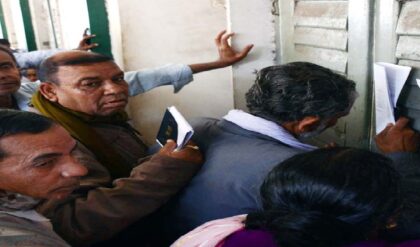 ভিসা যুদ্ধে ভারত-বাংলাদেশ! চট্টগ্রামের পাল্টায় দিল্লি ও আগরতলায় বন্ধ বাংলাদেশের ভিসা কেন্দ্র