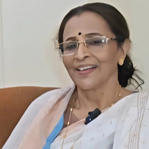 ক্যান্সার জয় করে ১১ বছর পর বাংলা ধারাবাহিকে ফিরলেন পাপিয়া সেন, বললেন, ‘বাড়িতে থাকলে বরং একা থাকতাম’