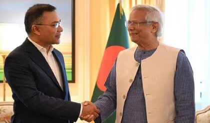 তারেক ঝড়ে কাঁপবে ঢাকা! ১৭ বছরের নির্বাসন ঘুচিয়ে ফিরছেন খালেদা পুত্র