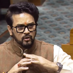 সংসদে তৃণমূল সাংসদের বিরুদ্ধে ই-সিগারেট সেবনের অভিযোগ, স্পিকারকে চিঠি অনুরাগের