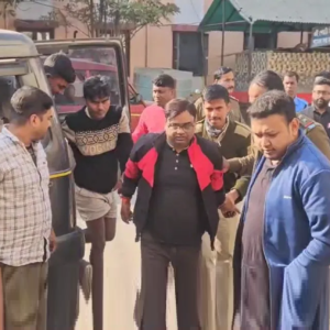 শাহজাহান ঘনিষ্ঠ উত্তম সরদার গ্রেফতার! সাক্ষী ভোলা ঘোষকে খুনের চেষ্টার অভিযোগে ধৃত আরও এক, ৯ দিনের পুলিশ হেফাজত