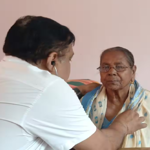 হাওড়া নিউজ, বিনামূল্যে বিশেষজ্ঞ চিকিৎসকের পরামর্শ পাবেন গ্রামের মানুষ, পঞ্চলার ‘বিকি হাকোলা’র উদ্যোগে নজিরবিহীন স্বাস্থ্য শিবির