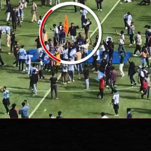 মেসি-সফরের বিশৃঙ্খলা নিয়ে রাজনৈতিক টানাপোড়েন, গেরুয়া পতাকা দেখেই ‘পরিকল্পিত অশান্তির’ অভিযোগ তৃণমূলের, পাল্টা জবাব বিজেপির