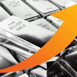 সোনা নয়, এবার রূপার রাজত্ব! এক বছরে দাম বাড়ল ১২০ শতাংশ, ₹২.৫০ লক্ষ ছুঁতে পারে ২০২৬-এ!