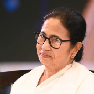 যুবভারতীকাণ্ডে ইস্তফা দিলেন অরূপ বিশ্বাস, ক্রীড়া দফতরের দায়িত্ব নিলেন মুখ্যমন্ত্রী মমতা বন্দ্যোপাধ্যায়