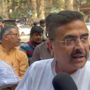 SIR তালিকা প্রকাশ হতেই রাজনৈতিক পারদ চড়েছে, ‘বিজেপির সঙ্গে তৃণমূলের ভোটের ব্যবধান আর নেই’, শুভেন্দু অধিকারীর দাবিতে চাঞ্চল্য