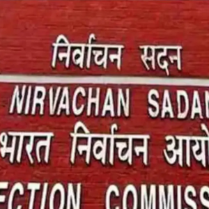 ‘আমি একজন জনপ্রতিনিধি, আমাকে চুল্লিতে পুড়িয়ে দিন’, খসড়া তালিকায় কাউন্সিলরকে মৃত দেখানোয় শ্মশানে গিয়ে কমিশনের বিরুদ্ধে প্রতিবাদ
