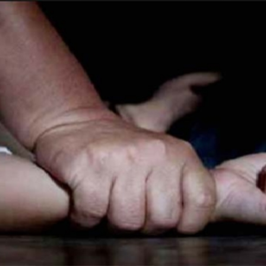 বীরভূমের মল্লারপুরে আদিবাসী নাবালিকাকে গণধর্ষণ, গ্রেফতার ৬ যুবক, অভিযুক্তদের ওপর চড়াও উত্তেজিত জনতা