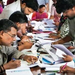 ৪১,৯৭০ মৃত ভোটার চিহ্নিত! SIR রিপোর্টে চরম আতঙ্ক, কেন বাড়ছে ‘আনকালেক্টেবল’ সংখ্যা?