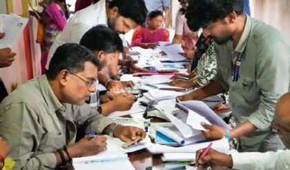 ৪১,৯৭০ মৃত ভোটার চিহ্নিত! SIR রিপোর্টে চরম আতঙ্ক, কেন বাড়ছে ‘আনকালেক্টেবল’ সংখ্যা?