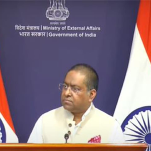 বাংলাদেশের হাইকমিশনারকে দিল্লির কড়া তলব! ঢাকার দূতাবাসে হামলার আশঙ্কায় তুঙ্গে উত্তেজনাc