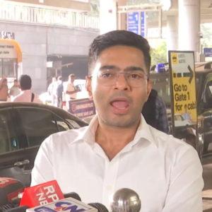 দিল্লির বৈঠকে সাংসদদের ক্লাস নিলেন অভিষেক! রচনা থেকে কীর্তি—নাম না করে কড়া হুঁশিয়ারি সুপ্রিমোর