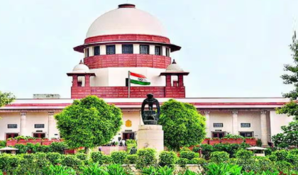 অবসরগ্রহণের ঠিক আগে ‘ছক্কা হাঁকানো’র প্রবণতা! জেলা জজকে সাসপেন্ড করে কড়া বার্তা সুপ্রিম কোর্টের