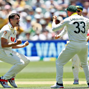 বুমরাহকে টপকে বিশ্বরেকর্ড কামিন্সের! অ্যাডিলেডে রুটের উইকেট নিয়ে ইতিহাস গড়লেন অজি অধিনায়ক