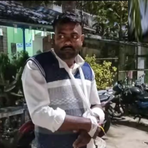 তক্ষক কেনাবেচার বকেয়া টাকা নিয়ে রণক্ষেত্র চাপড়া! বন্ধুকে লক্ষ্য করে চলল গুলি, অল্পের জন্য রক্ষা