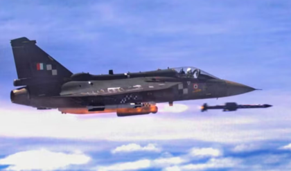 ২০০ কিমি পাল্লায় কাঁপবে শত্রু! ব্রহ্মস্ত্র ‘অ্যাস্ট্রা মার্ক ২’ তৈরিতে ইতিহাস গড়ছে ডিআরডিও