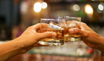 মদ্য পান করলে কি সত্যিই ওজন বাড়ে? জানতে পারেন আপনার মতামত