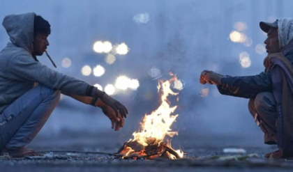 উত্তরে ঘন কুয়াশার কমলা সতর্কতা, দক্ষিণে শীতের দাপট উধাও! জানুন আজকের আবহাওয়ার লেটেস্ট আপডেট