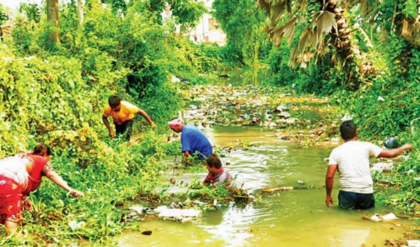 অস্তিত্ব রক্ষার লড়াইয়ে জিতল ‘ডেনিস খাল’! শ্রীরামপুরে শুরু হলো সাড়ে তিনশো বছরের প্রাচীন খাল সংস্কারের কাজ