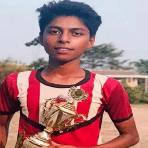 ২৬ নভেম্বর থেকে নিখোঁজ গোড়খাড়া বিদ্যামন্দিরের ছাত্র, পরিবারের আশঙ্কা—বকুনি খেয়েই উধাও, কী ঘটেছে শুভঙ্করের সঙ্গে?