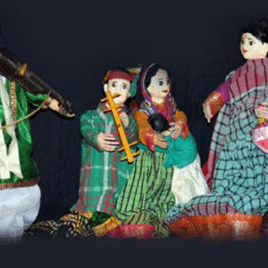 . ‘প্রায় ২০ বছর ধরে পেট চলত টিকিট বিক্রিতে!’ পুতুল নাচ শিল্পীদের দুঃখের কথা, তবুও কেন আশাবাদী রাধেশ্যাম সরকার?