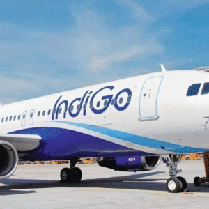 বোমাতঙ্কে কুয়েত-হায়দরাবাদ ইন্ডিগো ফ্লাইটের মুম্বইয়ে জরুরি অবতরণ, ইমেল হুমকিটি ভুয়ো প্রমাণিত