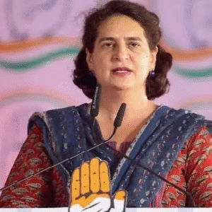 ‘সঞ্চার সাথী নতুন পেগাসাস, দেশকে স্বৈরতন্ত্রের দিকে ঠেলছে কেন্দ্র!’, মোদী সরকারকে তোপ দাগলেন প্রিয়ঙ্কা গান্ধী