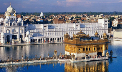 সরসোঁ দা সাগ, কুলচা আর লস্যি! শীতের অমৃতসর ট্রিপে কী খাবেন আর কী প্যাক করবেন? রইল সম্পূর্ণ গাইড