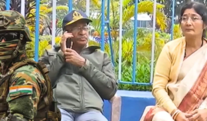 ধিক্কার! দেশের জন্য লড়েছেন যিনি, তাঁরই ভিটে-মাটি দখল করল TMC যুব নেতা! সস্ত্রীক ধর্নায় অবসরপ্রাপ্ত জওয়ান