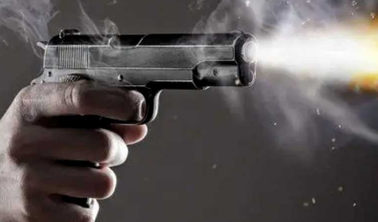 খাস কলকাতায় ফের শূন্যে গুলি! সামান্য অটো সরানো নিয়ে গণ্ডগোল, আতঙ্কে সিঁথি এলাকার বাসিন্দারা, কী বলছে পুলিশ?