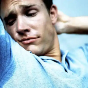 দ্রুত ঘামের দুর্গন্ধ তাড়াতে যা করবেন? রইল জাদুই ট্রিক