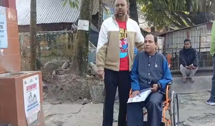 মন্দিরে পুজো দিচ্ছিলেন, মাঝপথেই এল ফোন; আর্তের ডাকে সাড়া দিয়ে নজির গড়লেন আলিপুরদুয়ারের যুবক