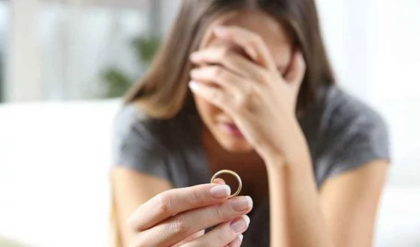 ভেঙে যাওয়া বিয়ে? মন খারাপ কাটিয়ে কীভাবে খুশি হবেন জানুন