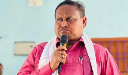 “মেয়ের জামাইয়ের গায়ে হাত দিলে ছাড়ব না!” পুলিশের ওপর ক্ষোভ উগরে হাইকোর্টে হুমায়ুন কবীর