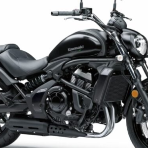 ভারতে পা রাখল ২০২৬ কাওয়াসাকি ভলকান এস! ক্রুজার লুকে দাপিয়ে বেড়াবে রাজপথ, জানুন দাম