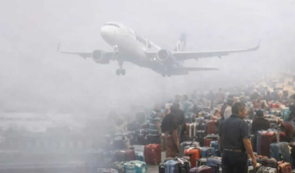 শৈত্যপ্রবাহে কাঁপছে দিল্লি, থমকে গেল ২০০ বিমান! বছরের শেষবেলায় কি বরফে ঢাকবে উত্তর ভারত?