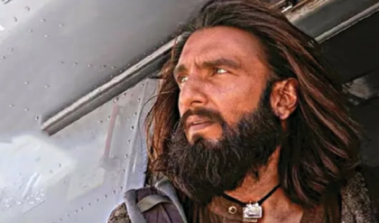 বক্সঅফিসে কাঁপানো ‘ধুরন্ধর’-এর স্বাদ ওটিটিতে! রইল সেরা ৭টি ভারতীয় স্পাই থ্রিলারের তালিকা