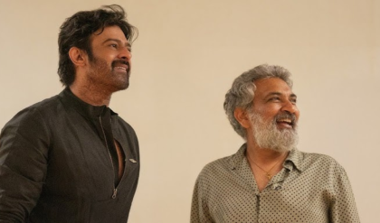 ‘আমার বাহুবলি আমার দ্বিতীয় বাড়িতে পৌঁছল’! জাপানে প্রভাসকে দেখে আবেগঘন পোস্ট রাজামৌলির