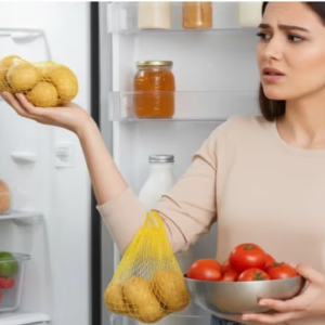 ফ্রিজে রাখবেন না এই ১০টি খাবার! কী হতে পারে একবার পড়ুন?