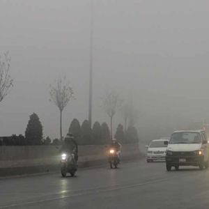 কুয়াশার মরণফাঁদ কামাখ্যাগুড়িতে! ভুটভুটি-বাইক সংঘর্ষে পিষে মৃত ২ যুবক, রণক্ষেত্র এলাকা