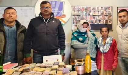 শিলিগুড়িতে পুলিশের মেগা অপারেশন! মহিলা মাদক কারবারির ঘরে মিলল ৫ লক্ষ টাকা ও ব্রাউন সুগার