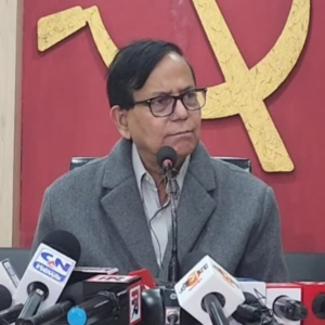 বাংলাদেশ ইস্যুতে কি সেটিং? মোদী ও মমতাকে একই কাঠগড়ায় তুললেন মহম্মদ সেলিম!