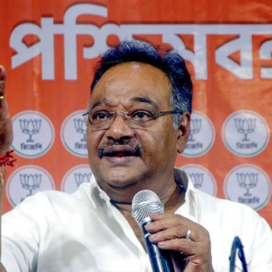 ‘SIR বন্ধ করলেও মমতা হারবেন’, বাজপেয়ীর জন্মজয়ন্তীতে বিস্ফোরক শমীক ভট্টাচার্য!