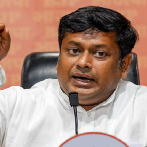 “তৃণমূলের শেষ সময় চলে এসেছে!” সুকান্তর হুঁশিয়ারিতে তোলপাড় বঙ্গ রাজনীতি, ২৬-এর আগে বড় ভাঙনের ইঙ্গিত?