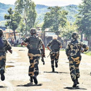 গহীন জঙ্গলে সেনার থাবা! ছত্তিশগড়-ঝাড়খণ্ডে রেকর্ড ২২৯টি ফরওয়ার্ড বেস তৈরি করল CRPF