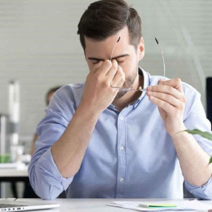 অফিসের চাপে কি হাঁপিয়ে উঠেছেন? অবসাদ কাটিয়ে কাজে ফেরার ৫টি ম্যাজিক টিপস!