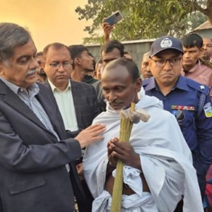 বাংলাদেশে হিন্দু যুবক দীপু দাসের নৃশংস হত্যাকাণ্ড! চাপের মুখে পড়ে পরিবারের দায়িত্ব নিচ্ছে ইউনুস সরকার